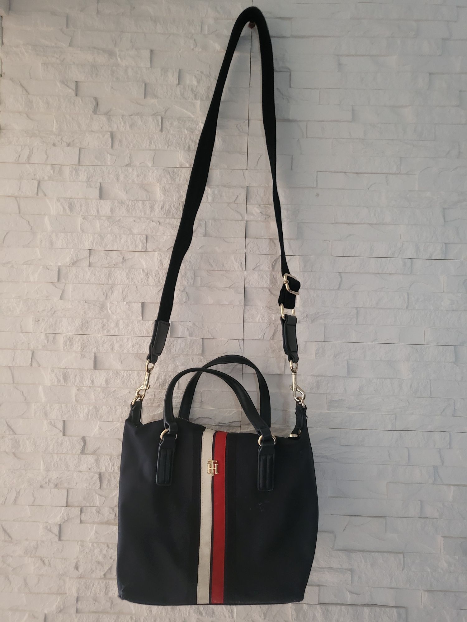 Torebka firmy Tommy Hilfiger