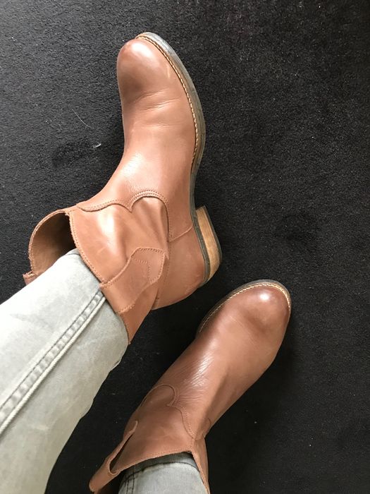 Botas pele estilo cowboy castanhas