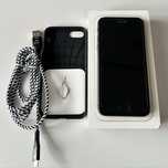 Iphone 8,64Gb,100%baterii,stan idealny !