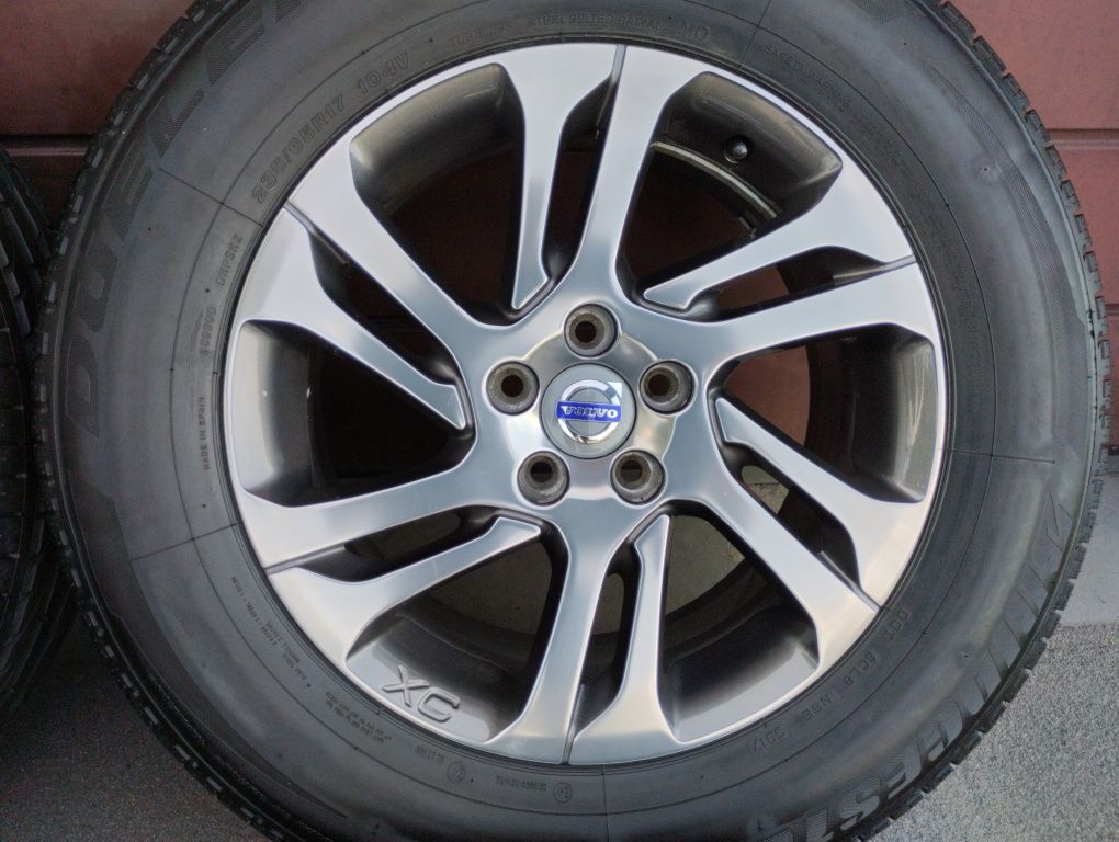 Koła R17 5x108 VOLVO XC60 XC70 235/65R17 ET55 7,5jx17 Bridgestone XC