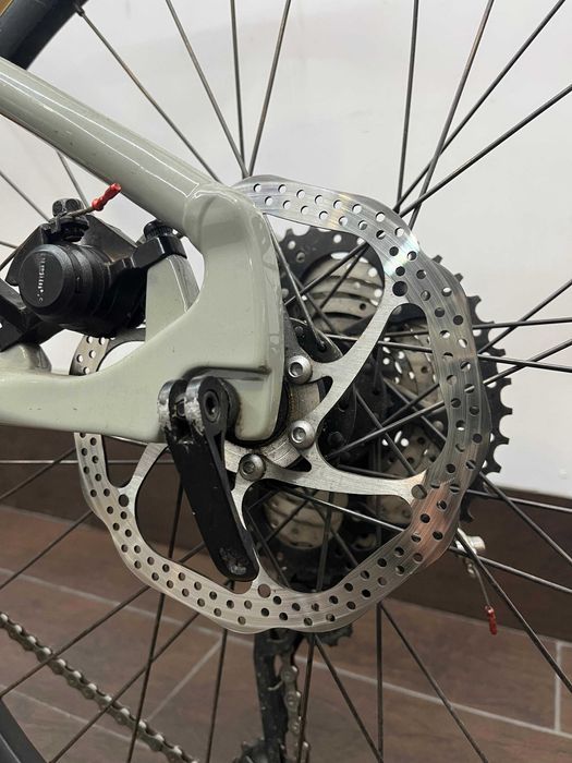 Bicicleta SWIFT GROM 24 - Como Nova!