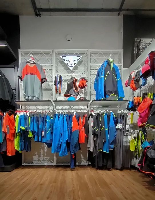 Odstąpię  lokal handlowy w Warszawie