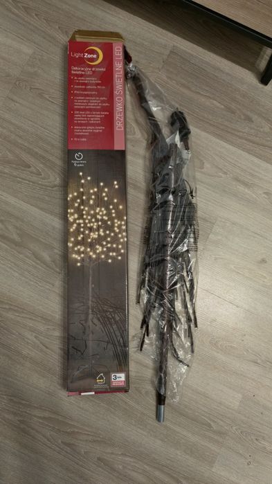 Drzewko led 150cm brązowe
