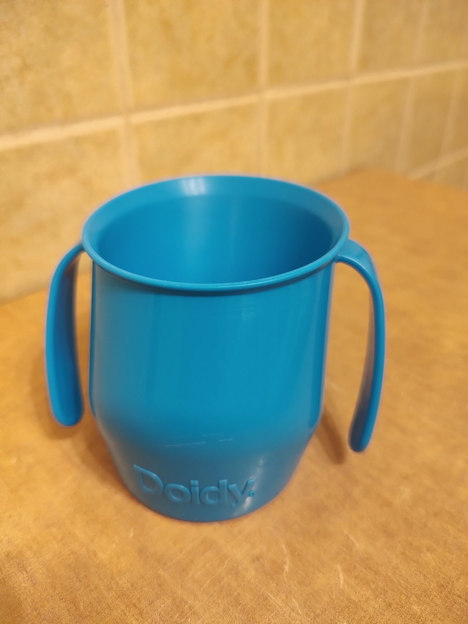 Silikonowy talerzyk Smiki + Kubeczek skośny Doidy Cup