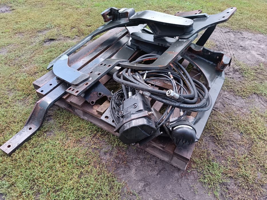 Adaptacja do ładowacza czołowego Mailleux MX 120