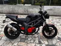 Suzuki SV650 ano 2000