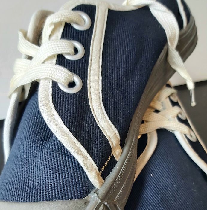 Retro Trampki męskie rozm 41 EU Polska produkcja 1980 rok Stomil Łódź