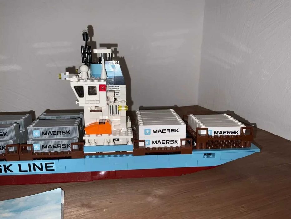 lego Maersk Line Container Ship {Edycja 2010} kontenerowiec