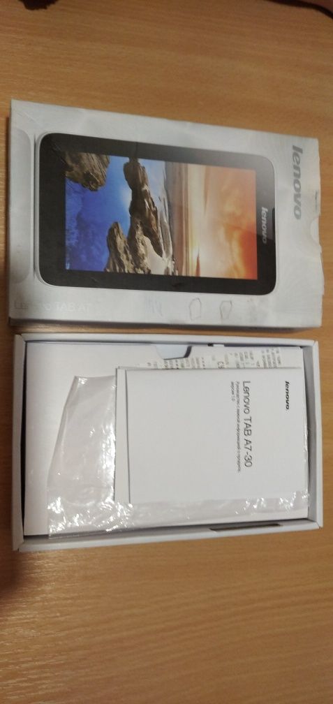 Продам планшет-телефон Lenovo 8ГБTAB A7 A3300