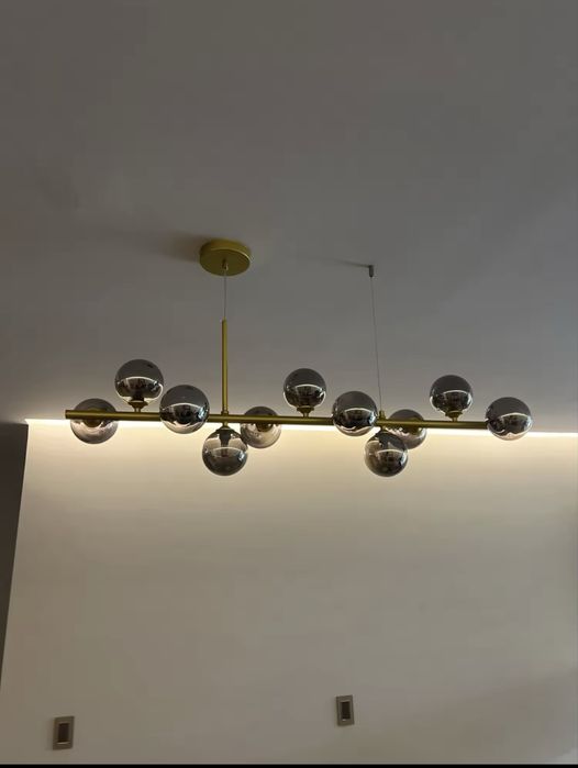 Сучасна підвісна люстра