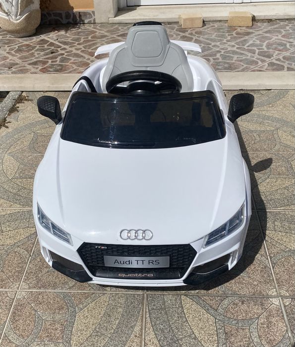 Audi TT RS 12V criança