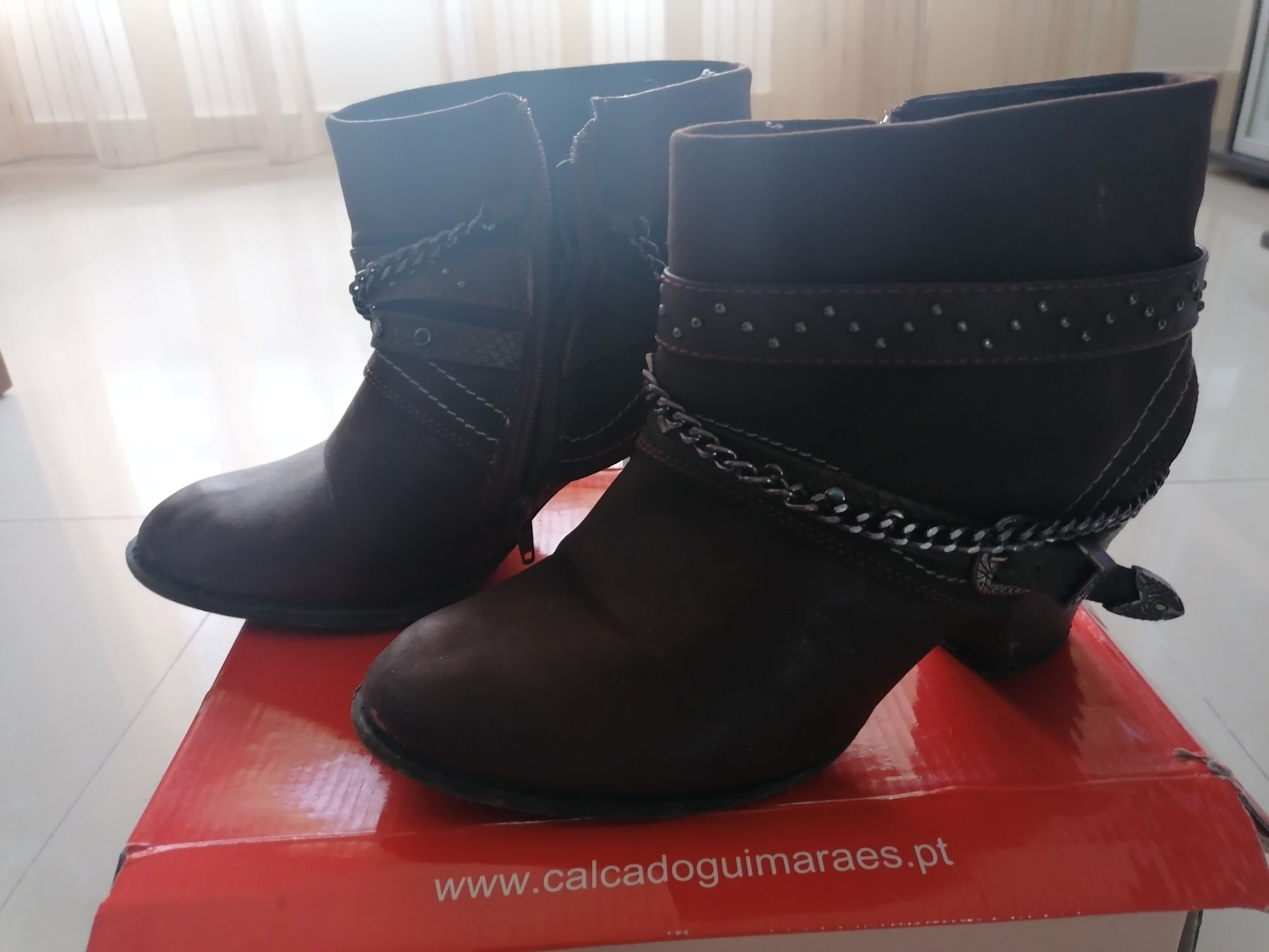 Botas castanhas Seaside