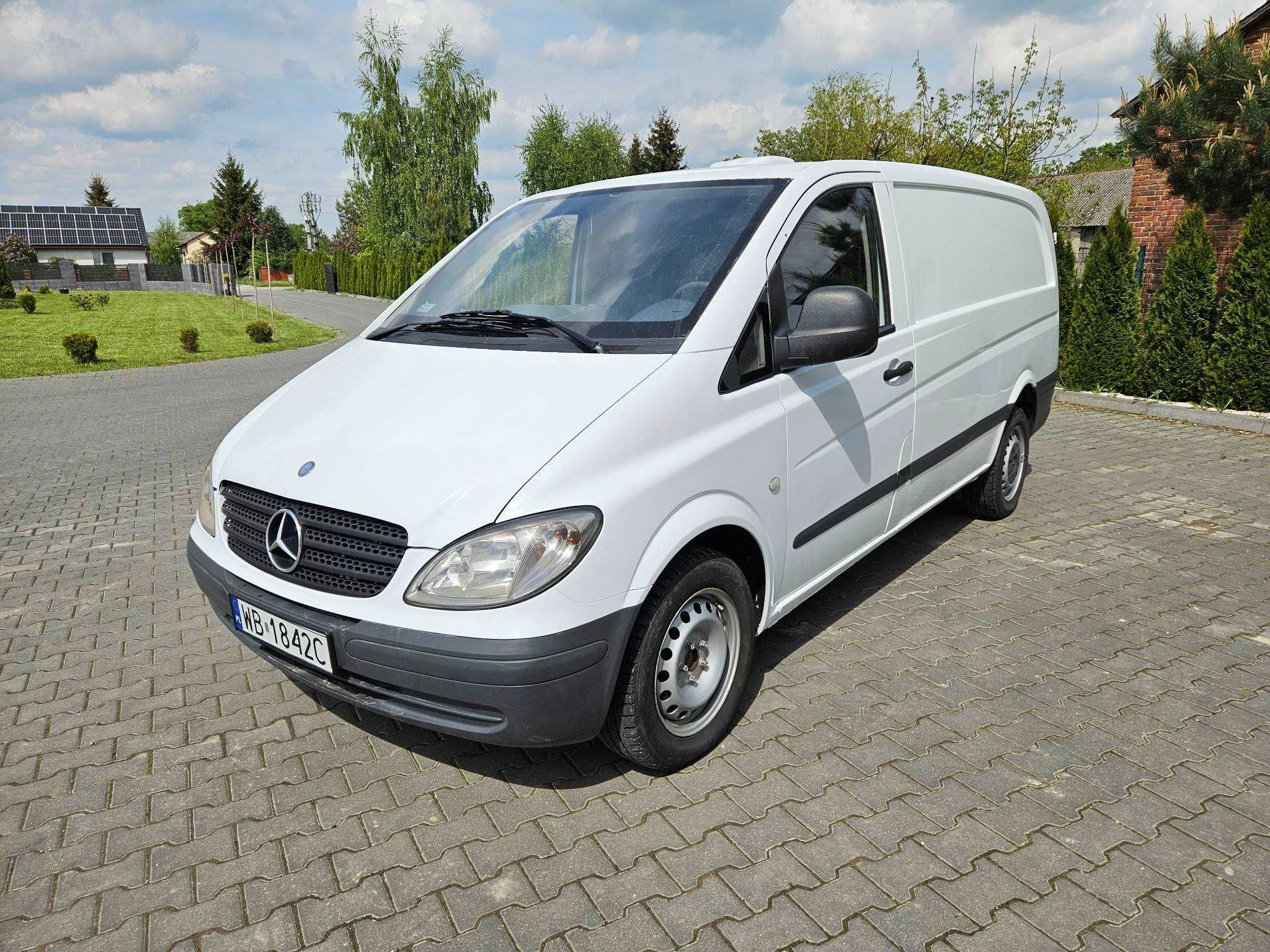 Mercedes Vito bankowóz brygadówka pancerny uzbrojony 2009 rok