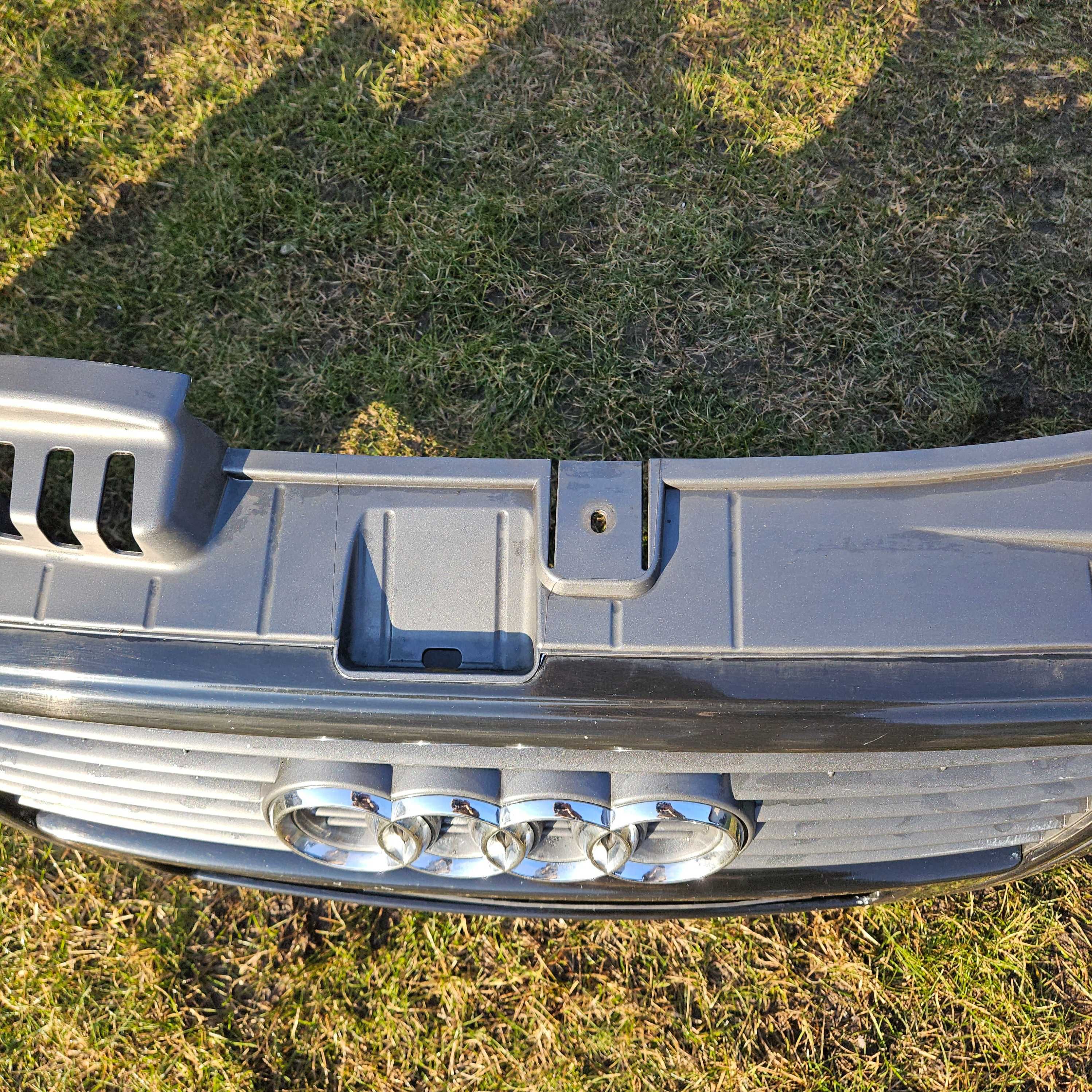 Przedni zderzak spryskiwacze xenon LX7Z bdb stan A4 B7