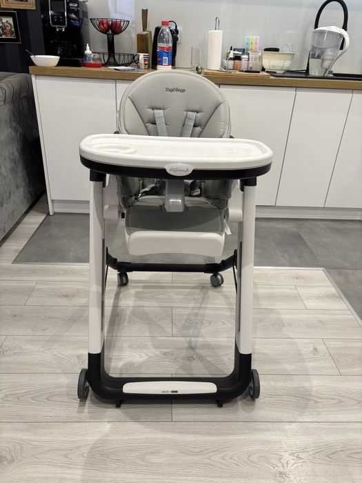 Krzesełko do karmienia Peg Perego Siesta Follow Me