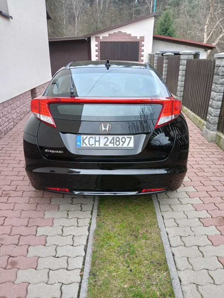 Honda Civic IX 1.8 zadbana