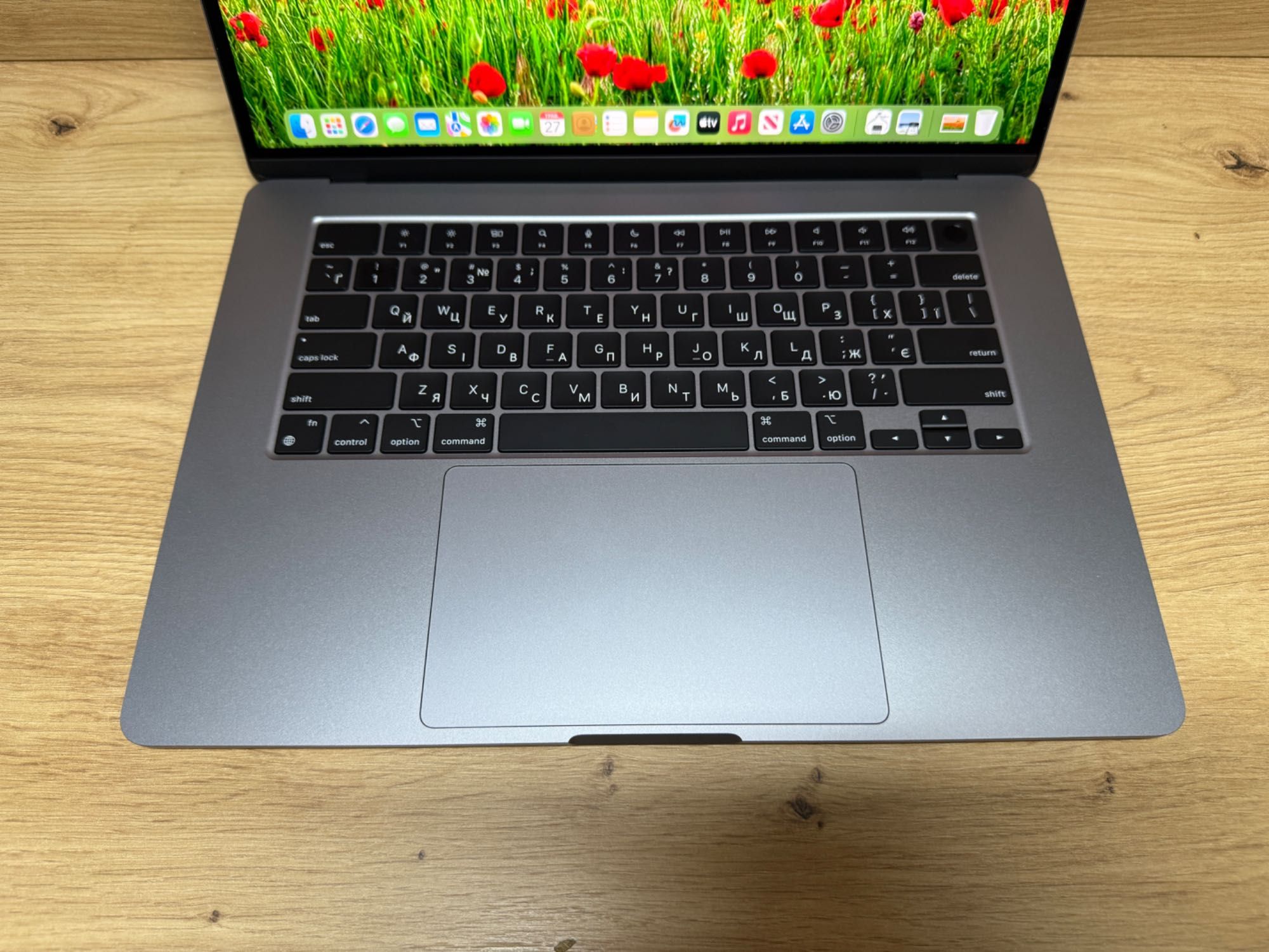 Apple MacBook Air 15” 2024 року M3 !! 16gb !! 512gb SSD на гарантії