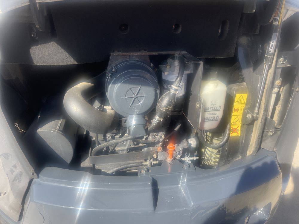 Bobcat E35(2019), 2070h, engate rapido, 3 baldes (limpeza oscilante)