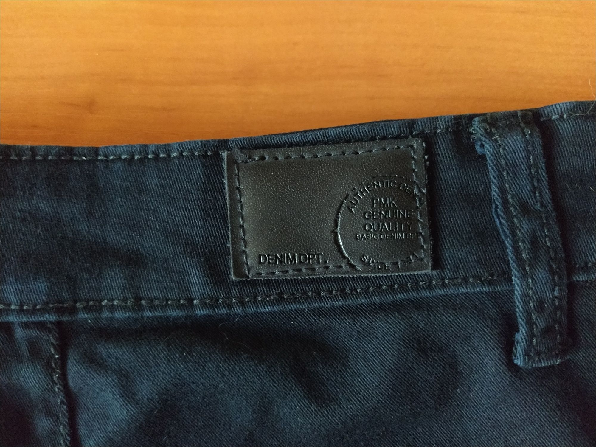 Чёрные женские джинсовые шорты Pimkie (размер L)