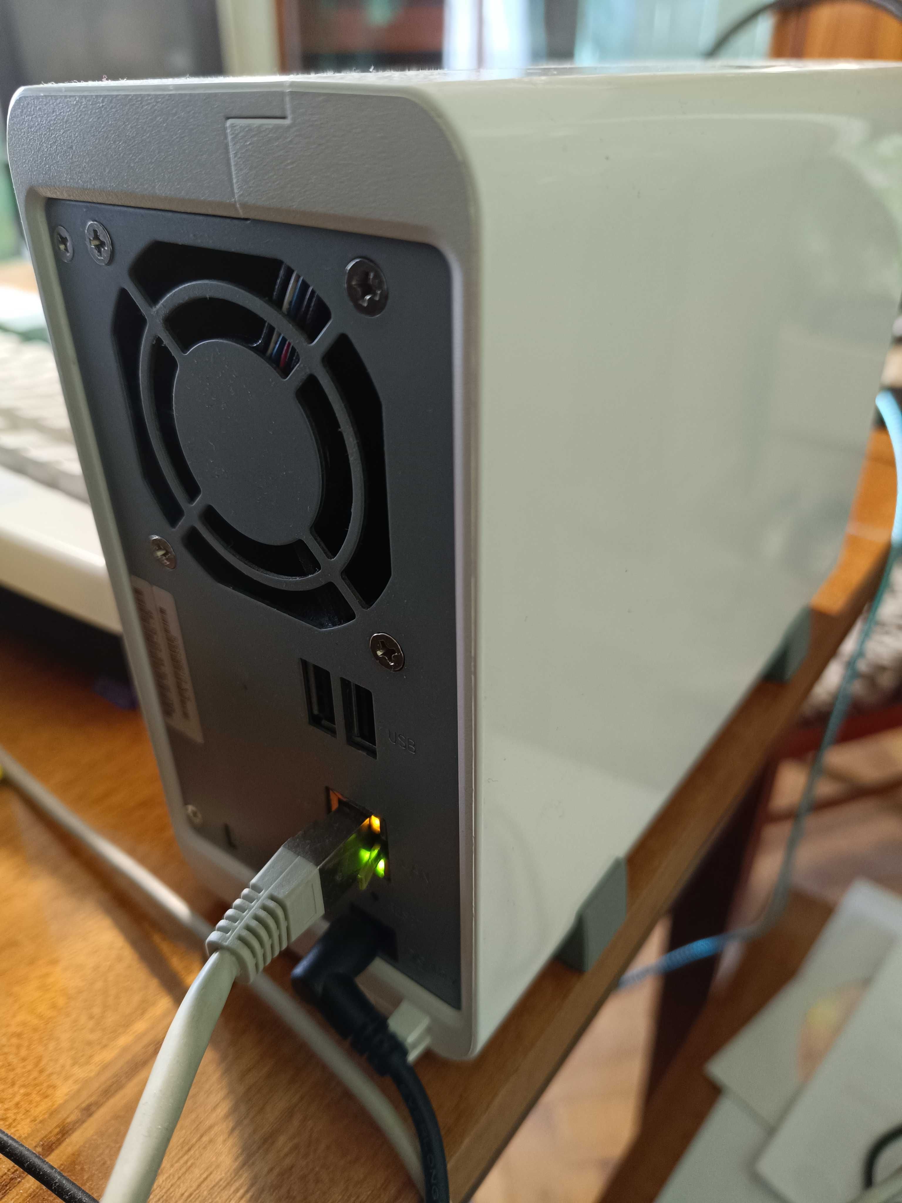 Мережеве сховище QNAP TS-210 NAS з серверими дисками 6Tb