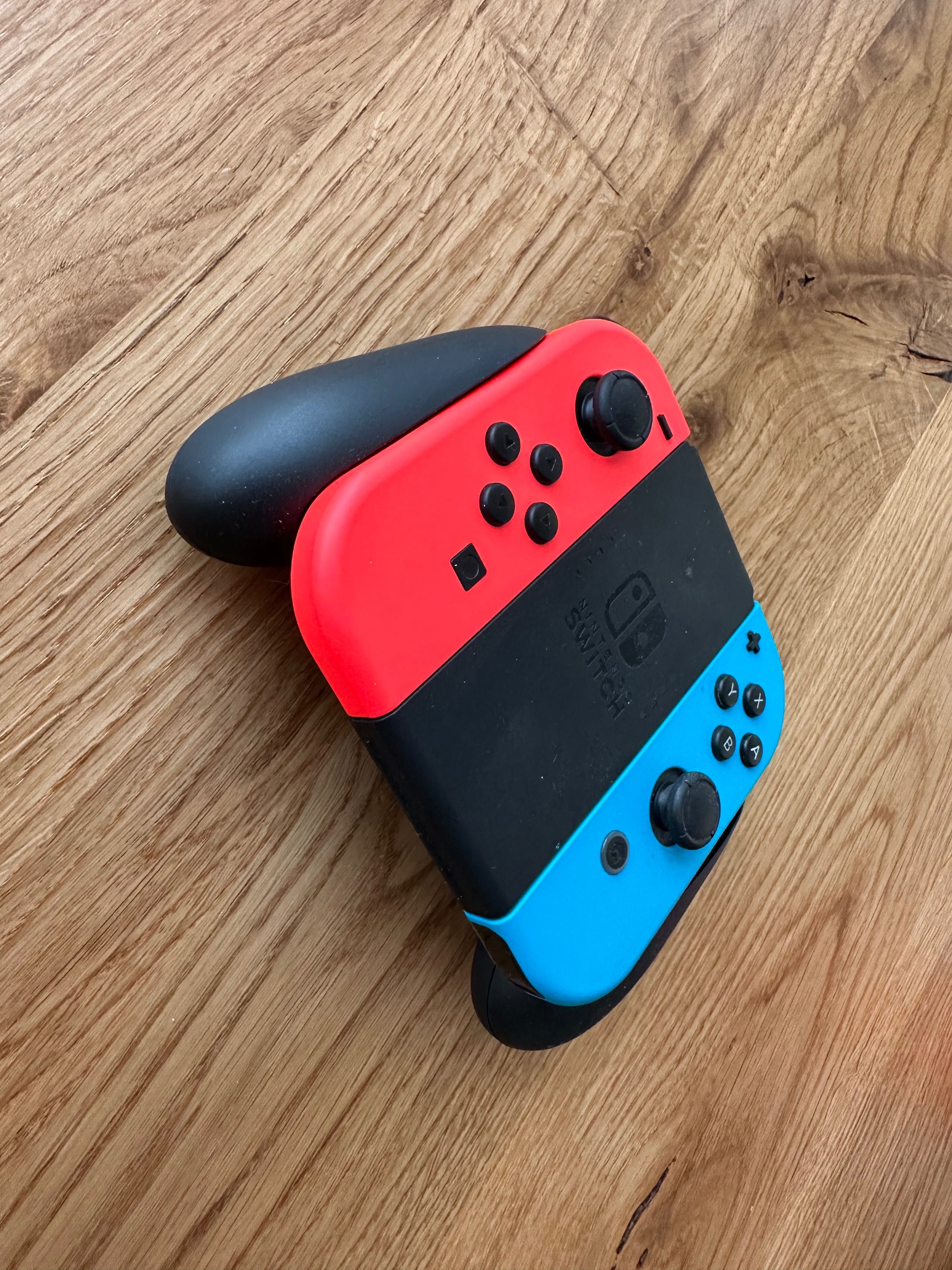 Nintendo Switch OLED, kompletny zestaw