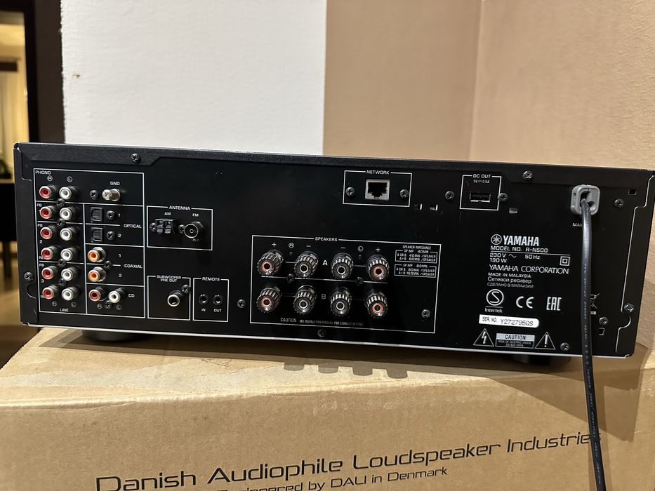 Amplituner Yamaha R-N500 Spotify AirPlay wzmacniacz HiFi stereo dac