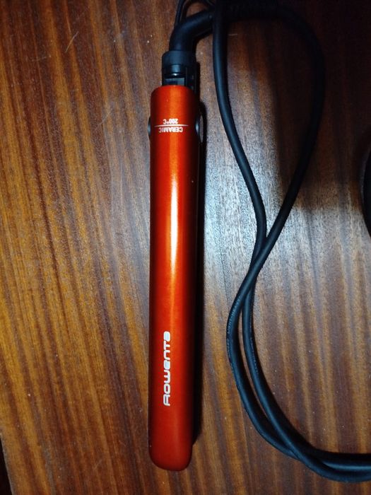 Alisador de Cabelo - Rowenta