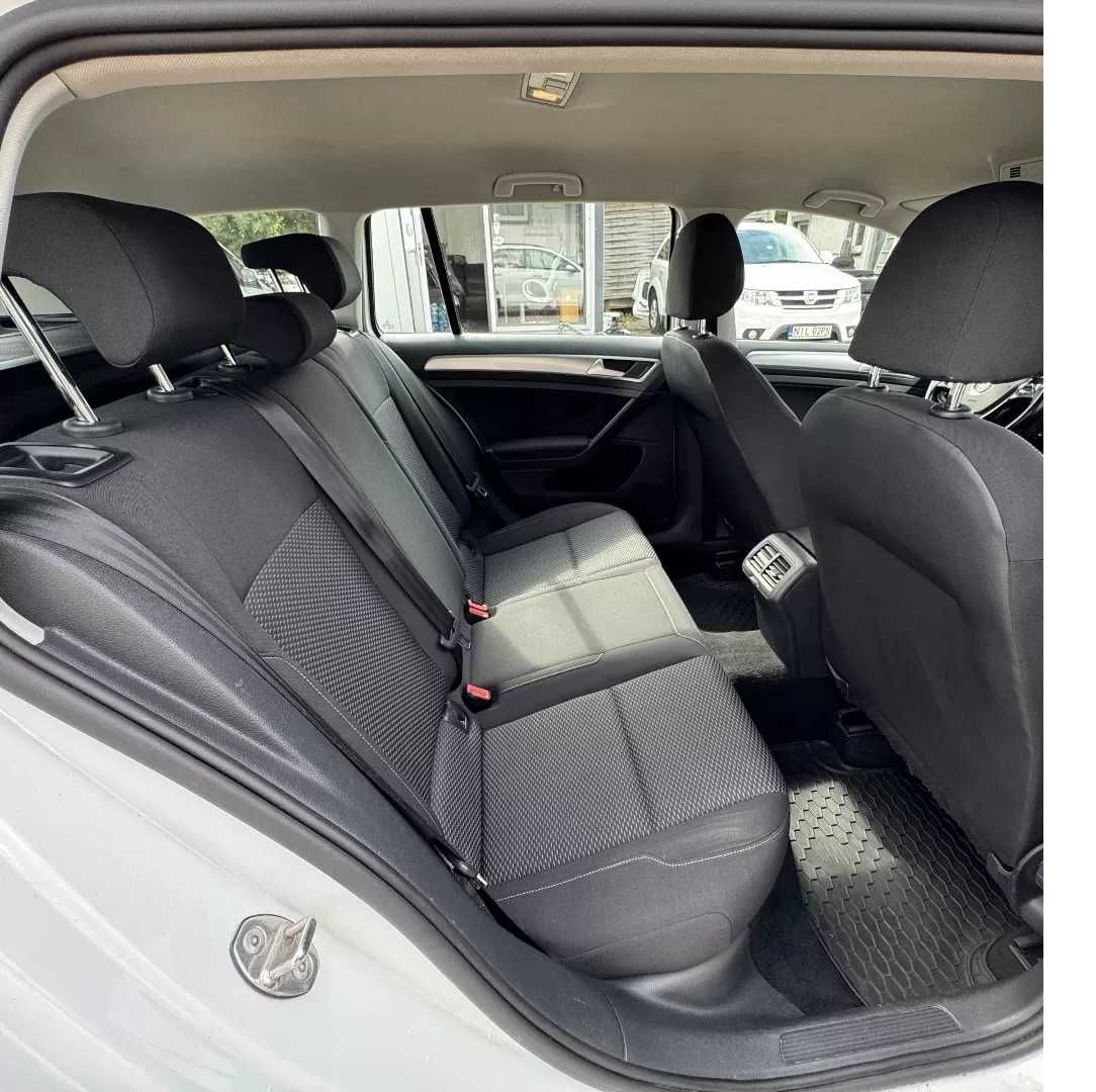 Volkswagen Golf VII 1.6 TDI 2018 rok Super Stan
