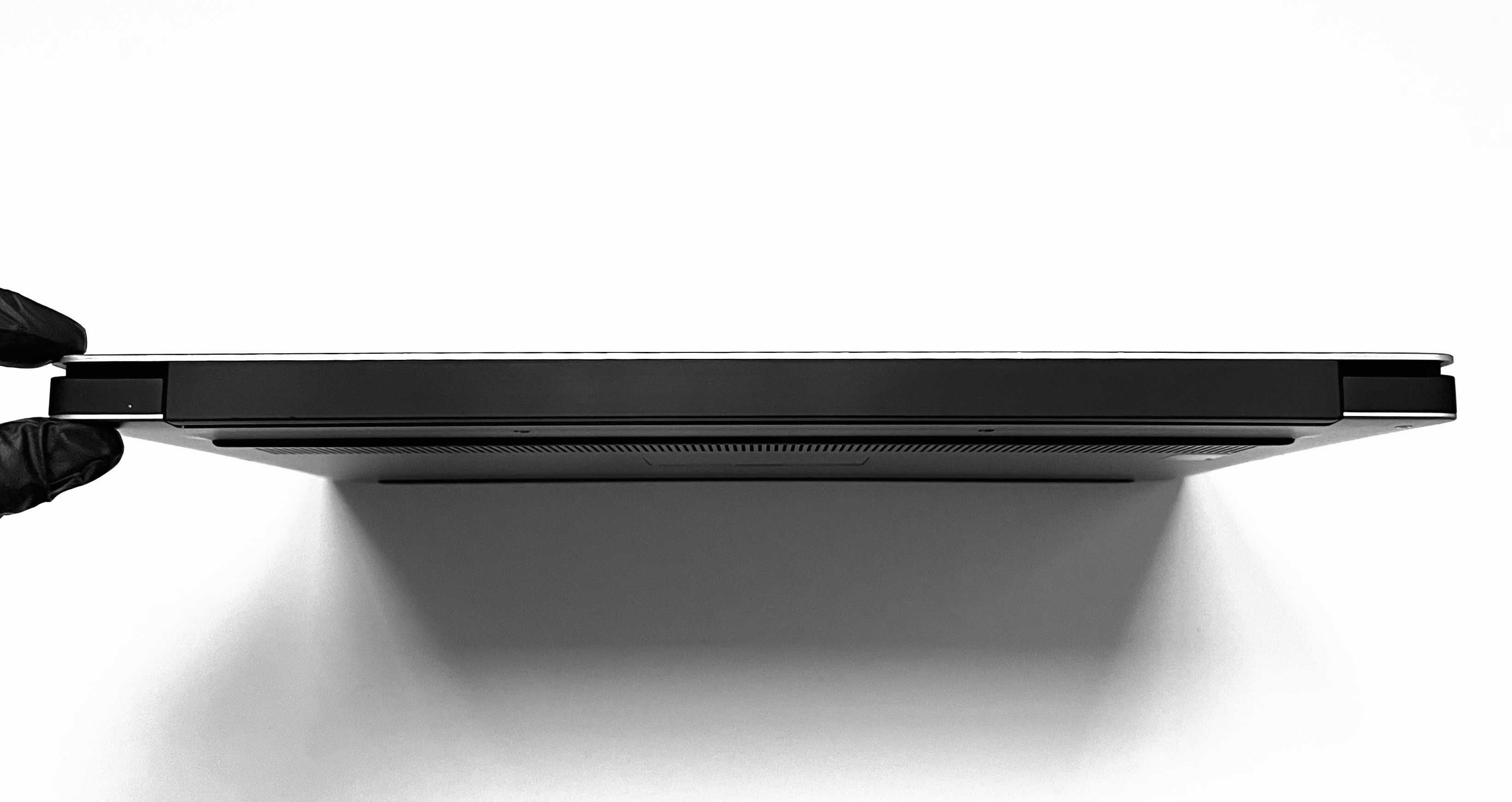 Dell Precision 5520, FHD, ips, E3-1505M, Ram 32Gb, SSD m2 NVMe 512Gb