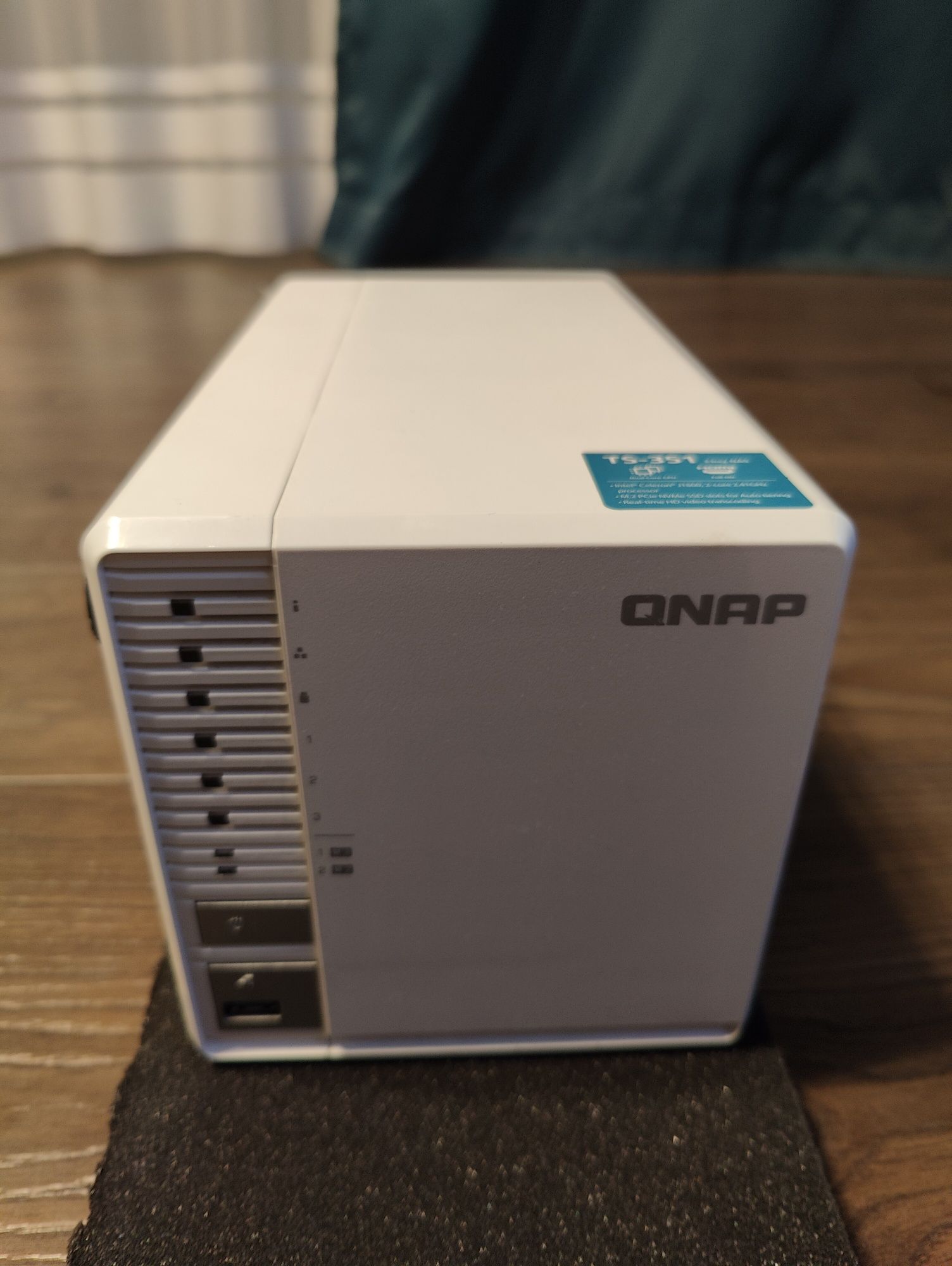 NAS dysk sieciowy QNAP TS-351 8GB 5dyskow