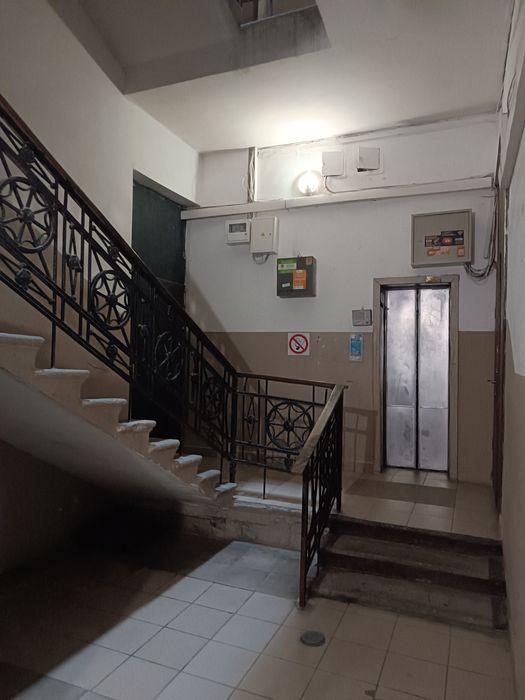 Оренда 2 к.кв. пров.Чеховський 11, Львівська площа