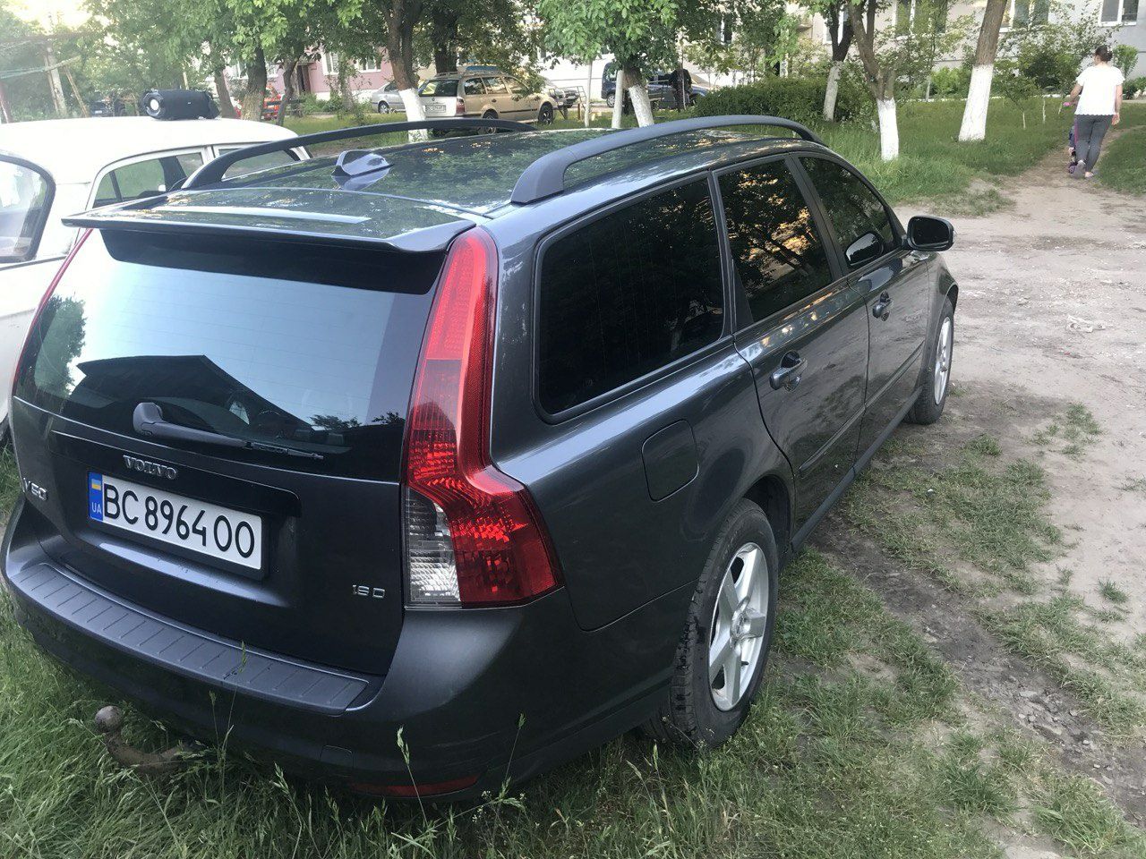 Volvo V50 2007 року універсал. Дізель 1,6. Вольво В50