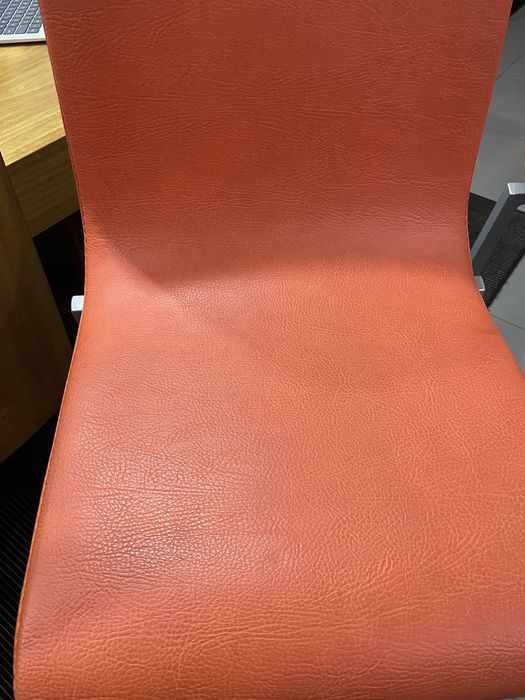 Cadeiras de ilha ou balcão de cozinha em pele