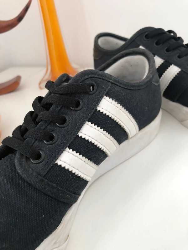 Czarne buty adidas