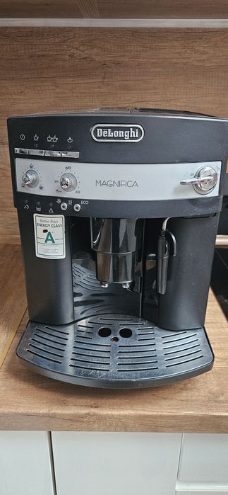 Express ciśnieniowy Delonghi