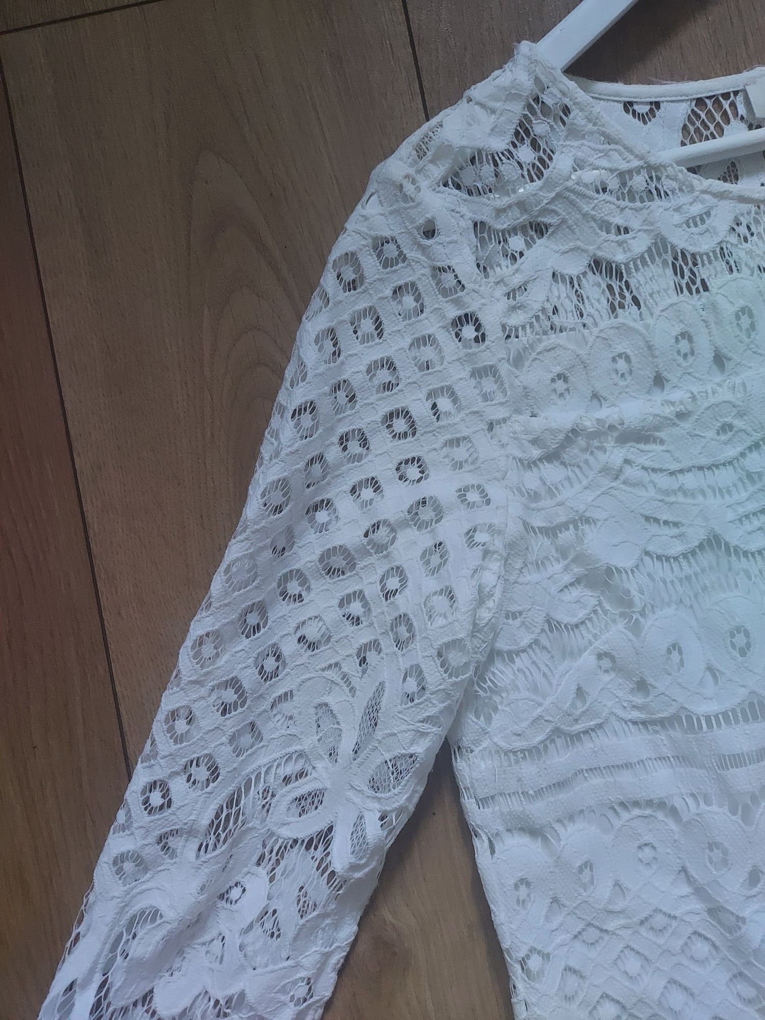 Sukienka Cream r.40