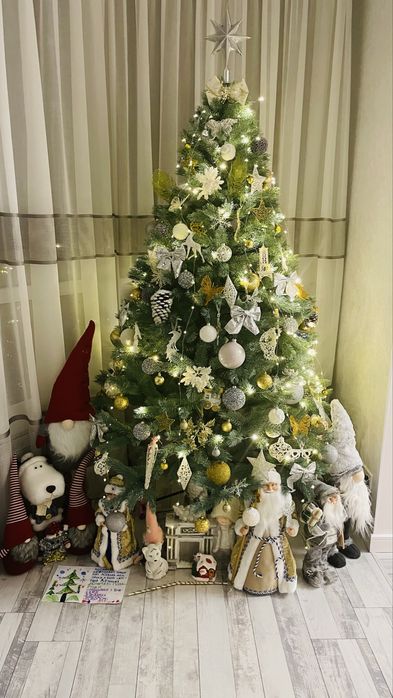 Ялинка Лита Буковельська блакитна