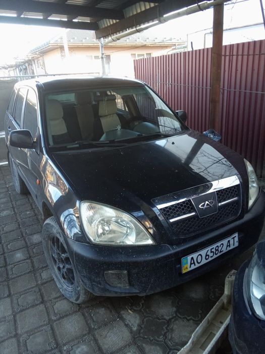 Продам автомобіль Черрі Тіго