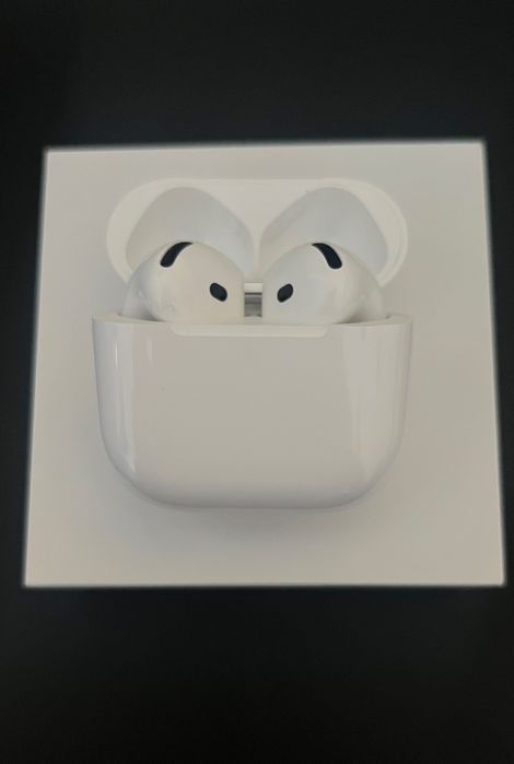 Airpods 4 com cancelamento de ruído