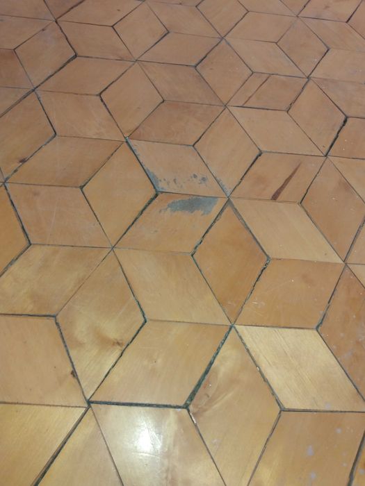 Parkiet z rozbiórki