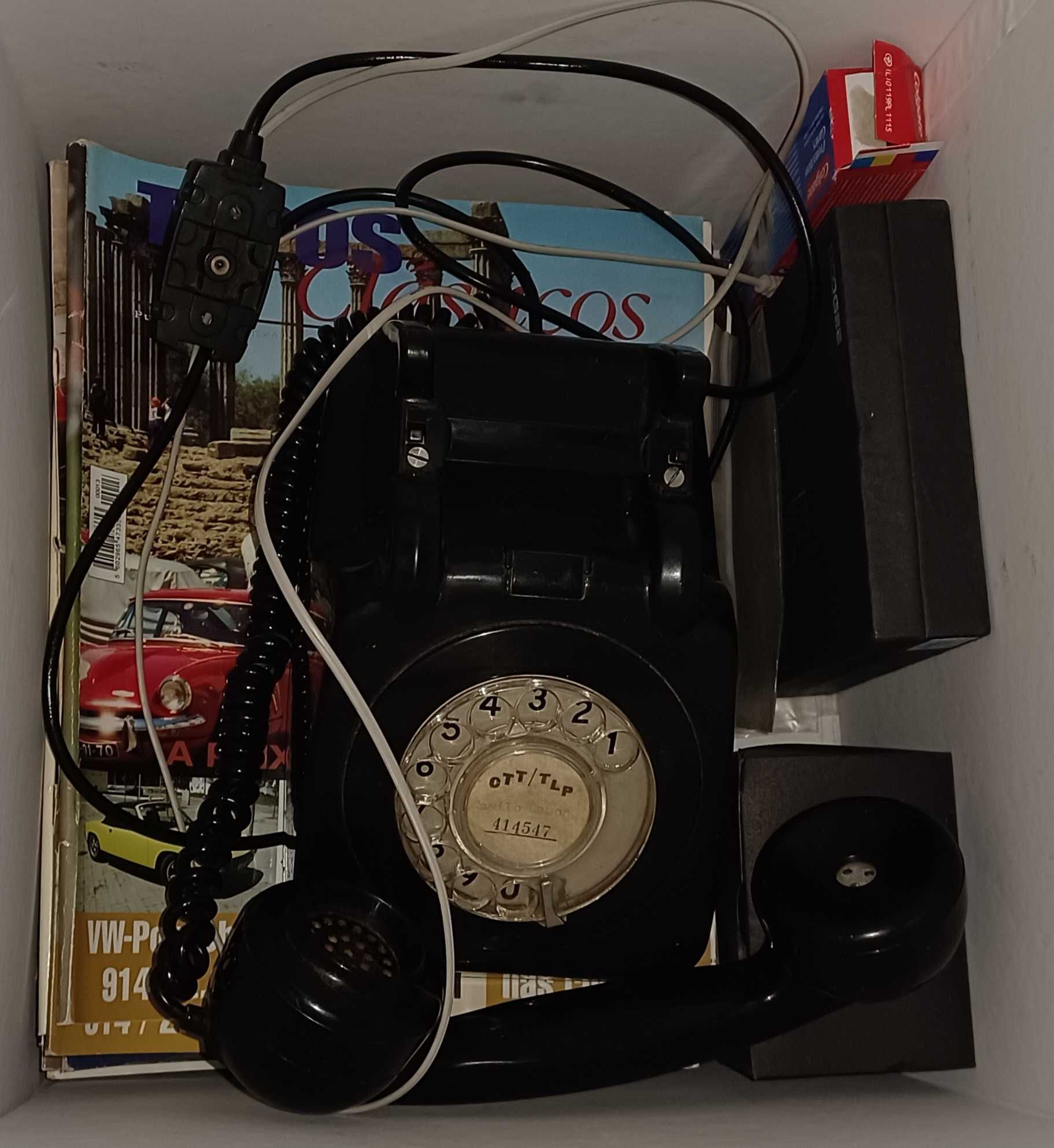Telefone antigo de discar