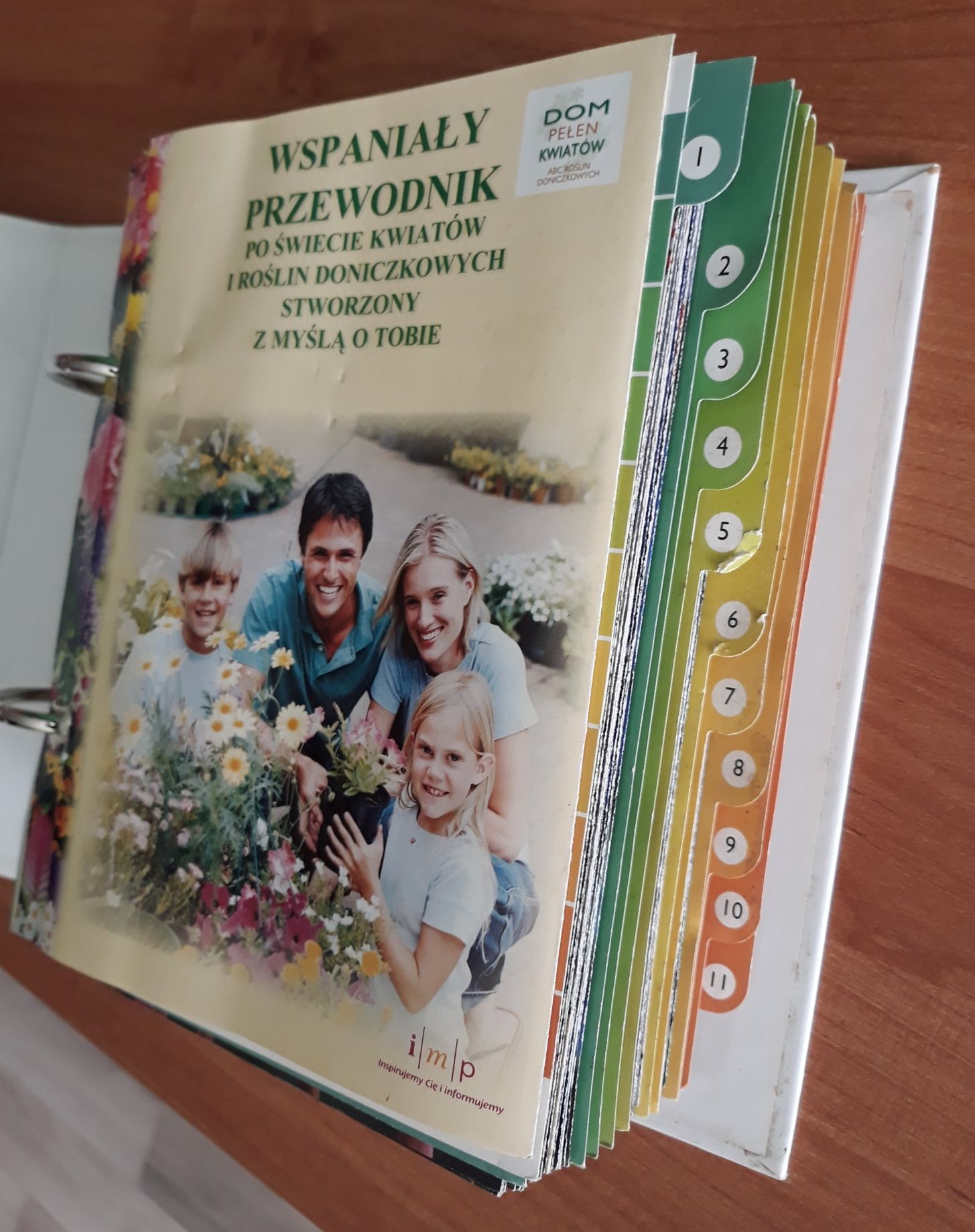 Kolekcja Dom Pełen Kwiatów ABC Roślin doniczkowych książka segregator