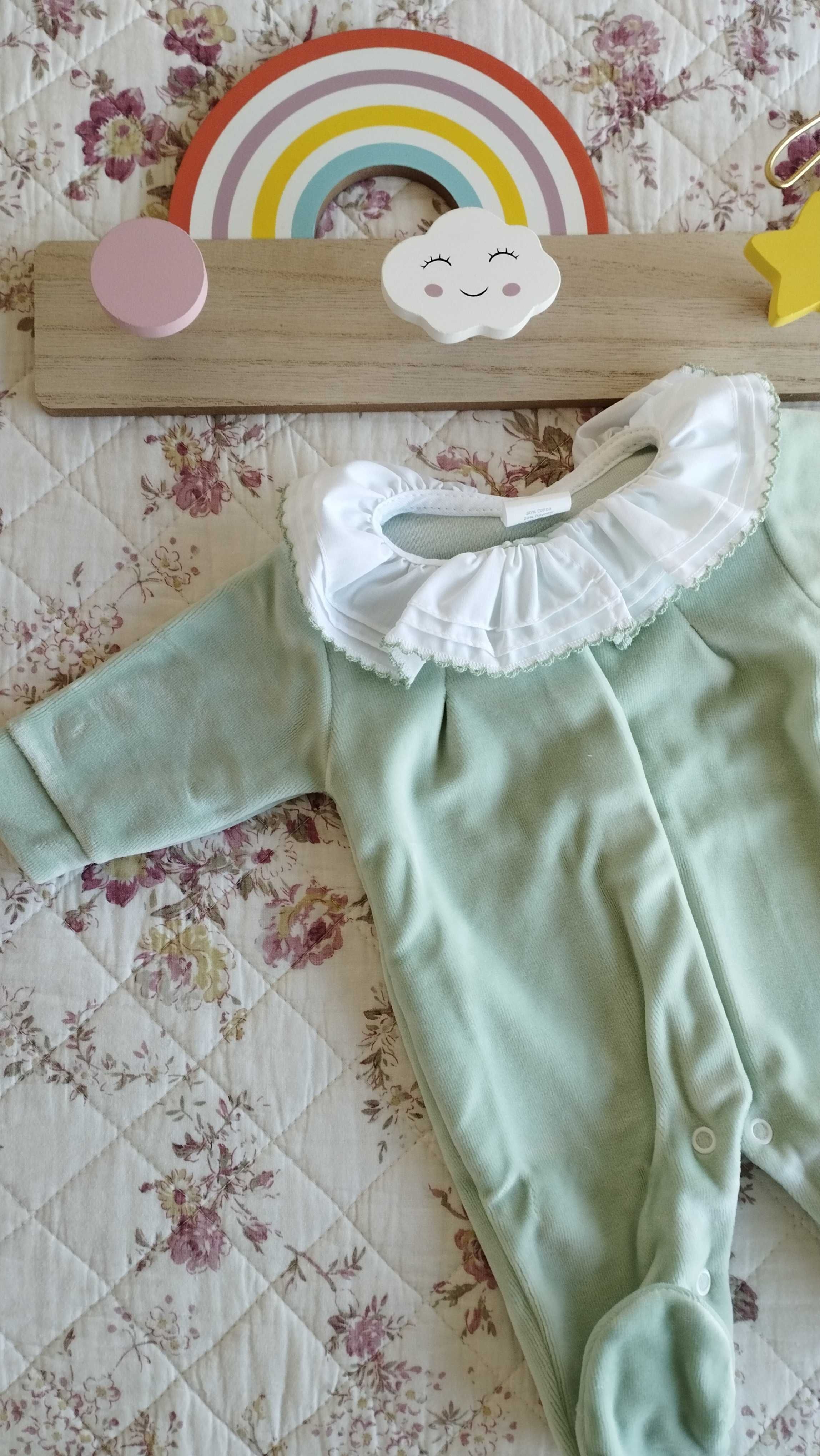 Babygrows de veludo dos 0 aos 3 meses