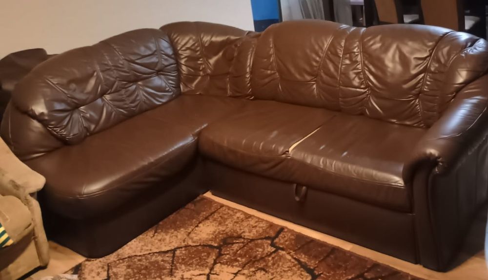 Kanapa Narożnik Skóra Uszkodz Brązowa Funkcja spania Pojemn na pościel