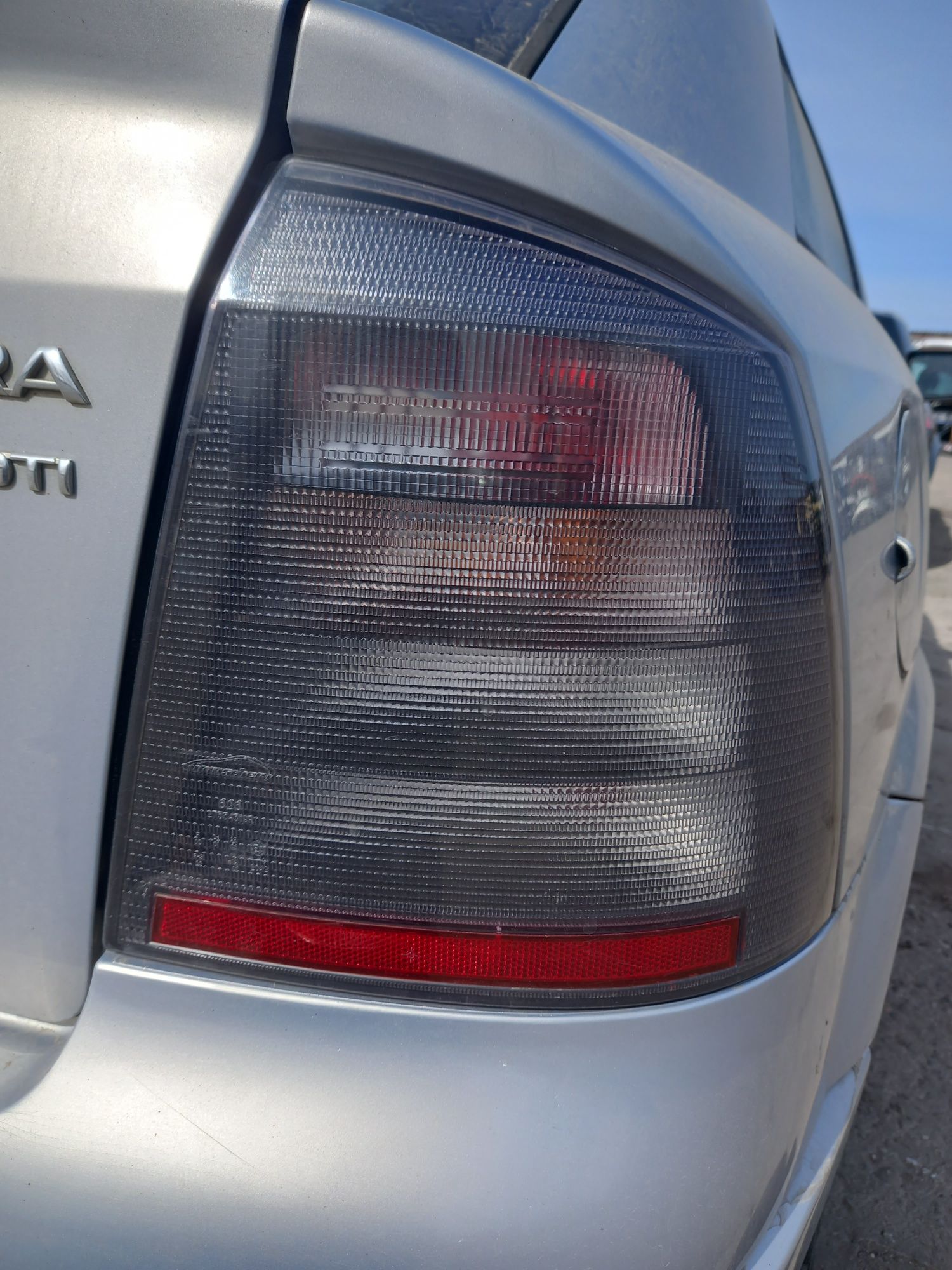Lampa prawa tył Opel Astra G II hb 5d IRMSCHER