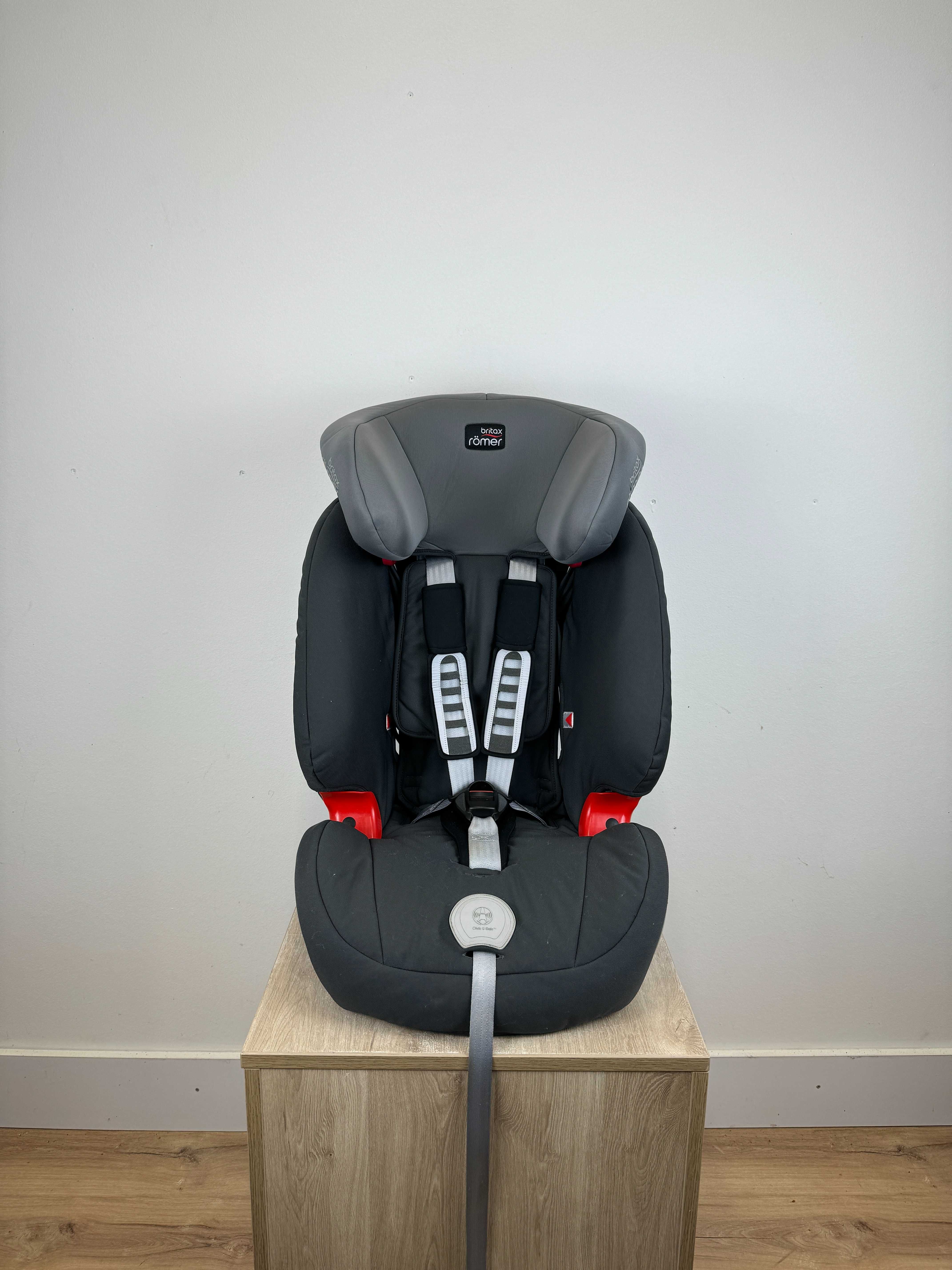 Fotelik samochodowy Britax Romer Evolva 1-2-3 9-36kg