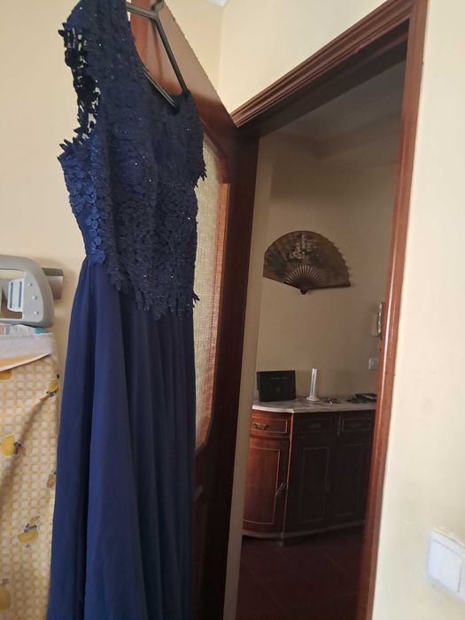 Vestido cerimónia com etiqueta