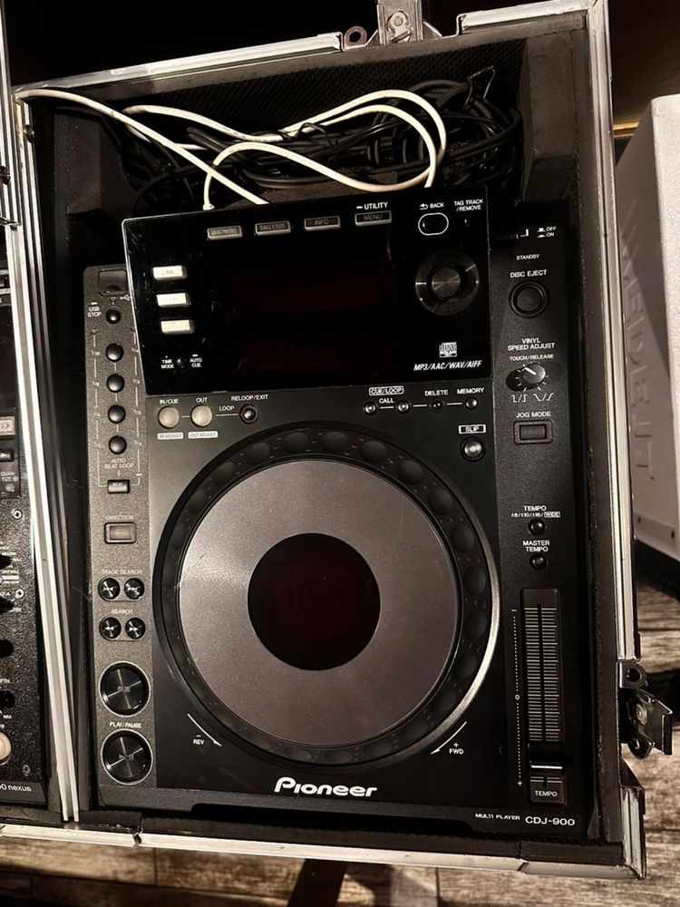 Ді-джей пульт Pioneer djm 900 nexus