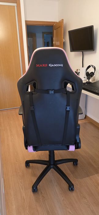 Cadeira gaming usada