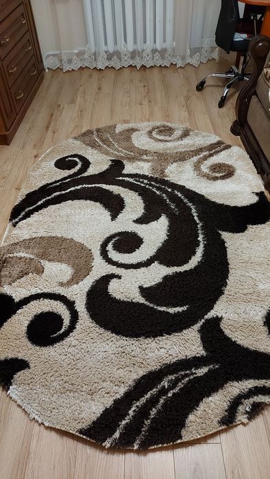 Килим 3 D у світлих тонах.